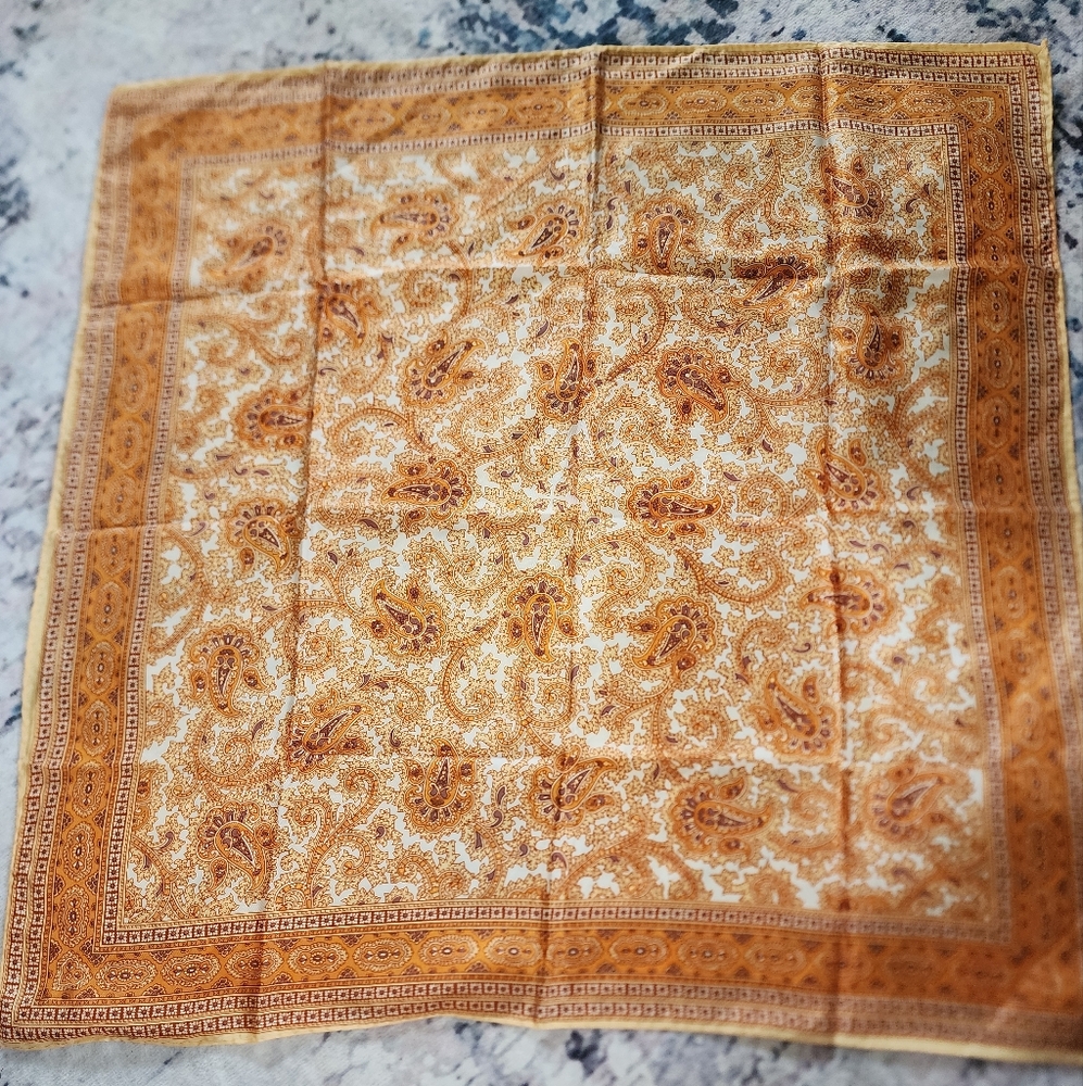 Glentex Vintage Scarf